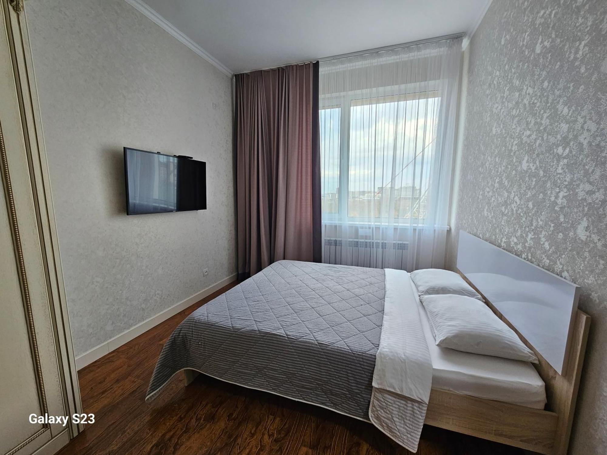 Ernaz Plus Apartments-Expo-Boulevard-6 Astana Eksteriør billede